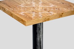 Knotted oak table with iron base - 190 - Knotted oak table detail 6